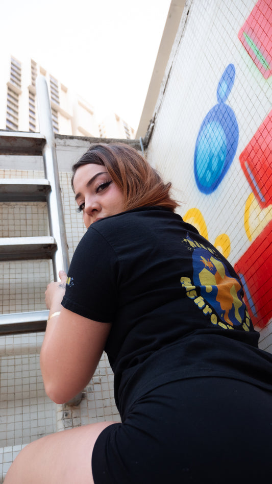 "I 💛MUSHROOM HONEY" T-shirt (Unisex)